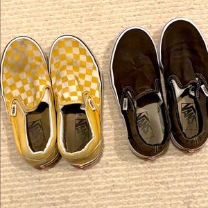 2 slip on vans!